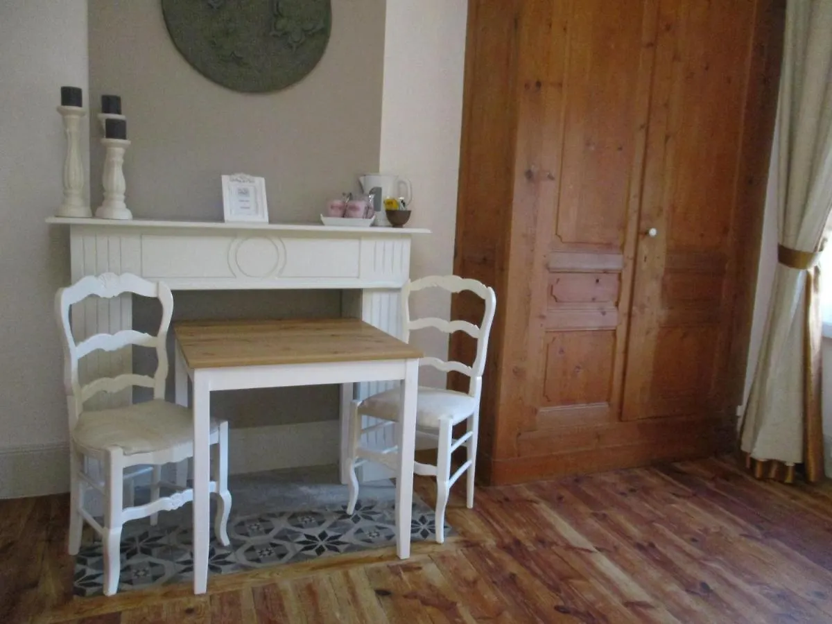 Camarès Au Prieure Saint Jean B&B 프랑스