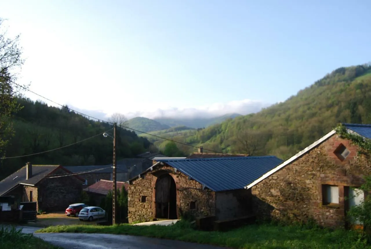 Camarès Au Prieure Saint Jean B&B